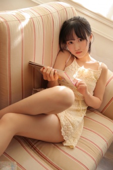 杨幂真丝睡衣大全